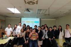 Thailand Group A  gave present to the lecturer