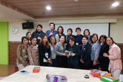 Thailand Group A gave present to the lecturer